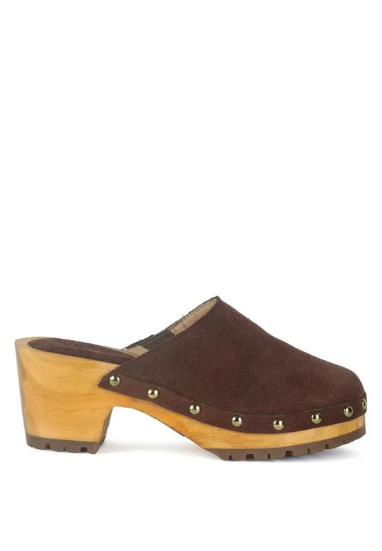 CEDRUS FINE Suede Studded Clog