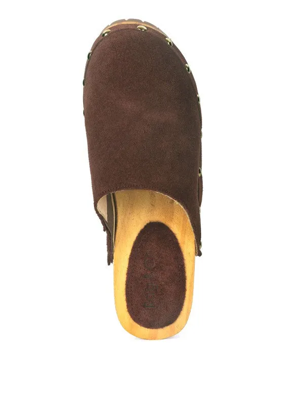 CEDRUS FINE Suede Studded Clog