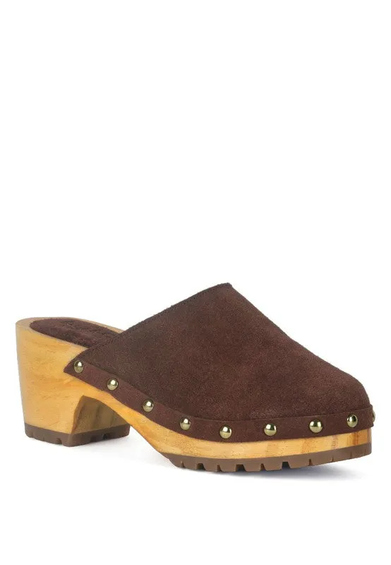 CEDRUS FINE Suede Studded Clog