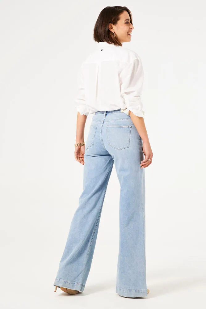 Garcia Celia 249 Light Wash Wide Jeans