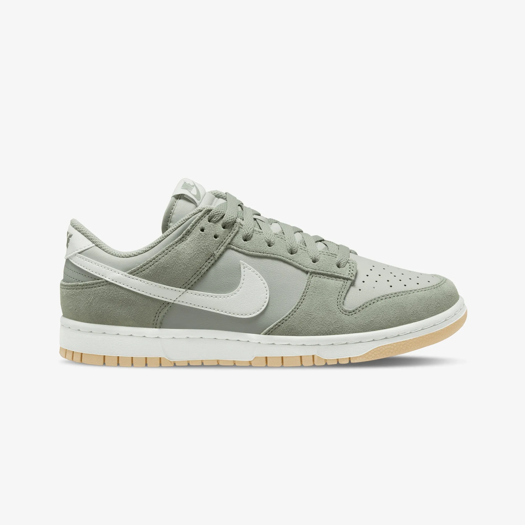 NIKE | DUNK LOW RETRO SE { JADE HORIZON/SUMMIT WHITE-LIGHT SILVER