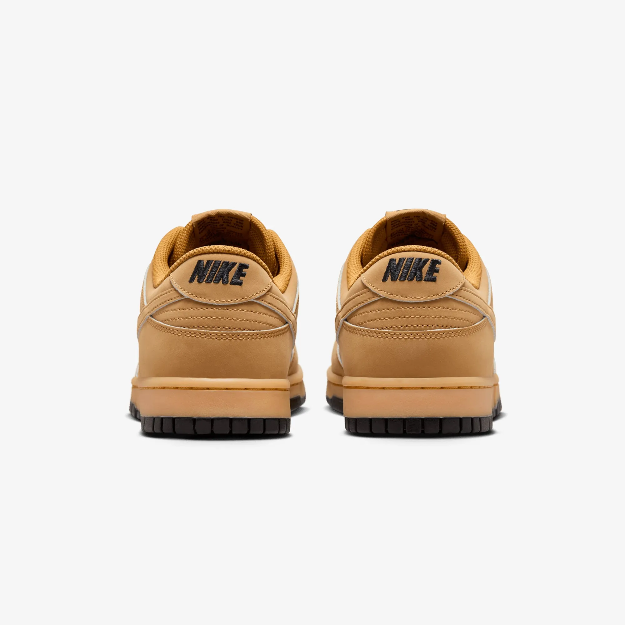 NIKE | DUNK LOW RETRO SE { WHEAT/WHEAT-GUM YELLOW-BLACK